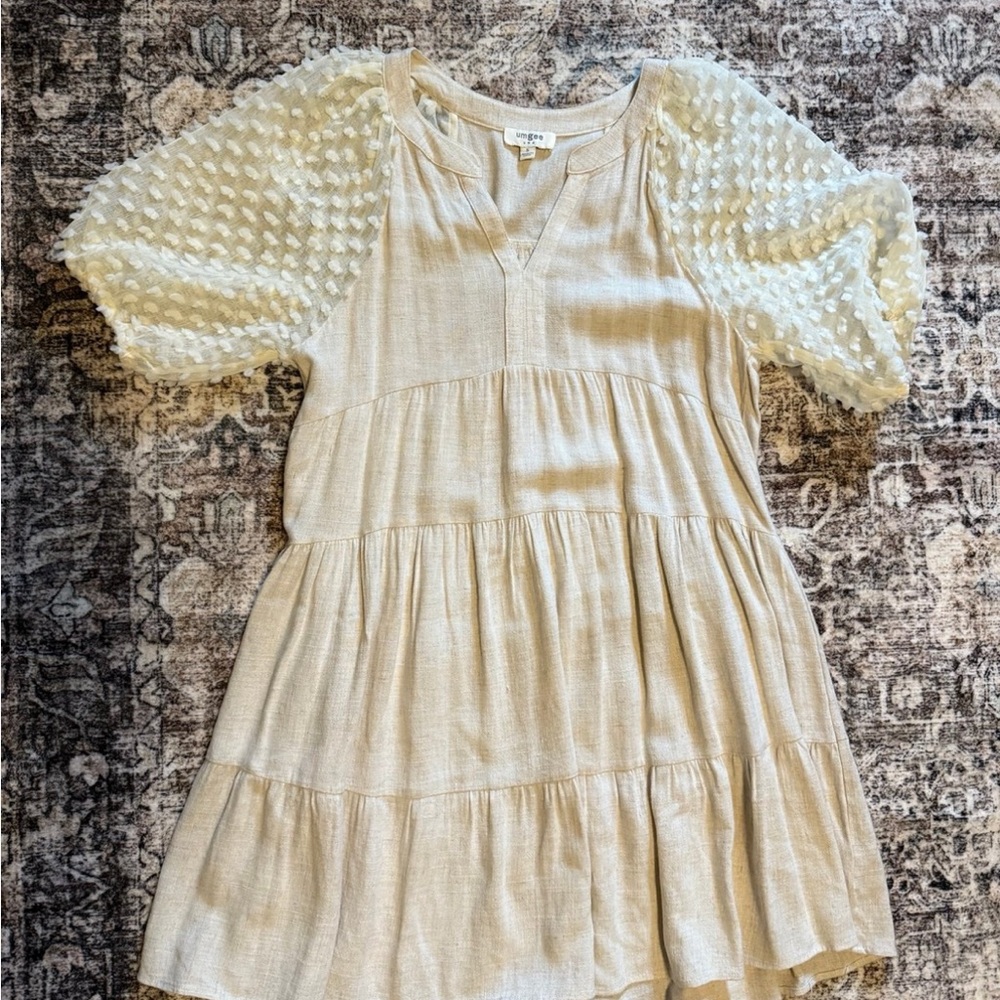 Umgee Light Cream Blouse with Textured Detail